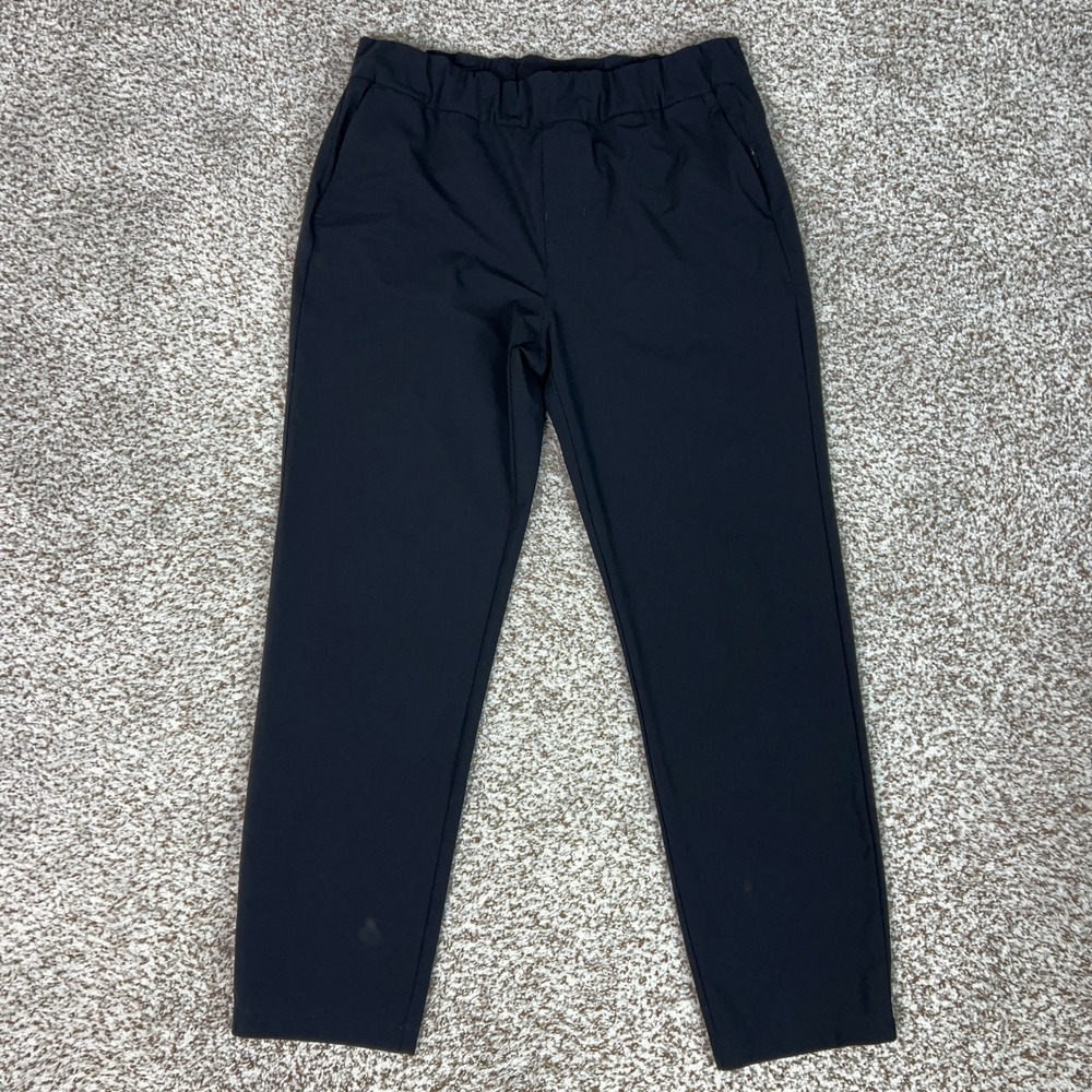 Vuori Pants Womens M Black Performance Stretch Miles Ankle Workout Gym Sports